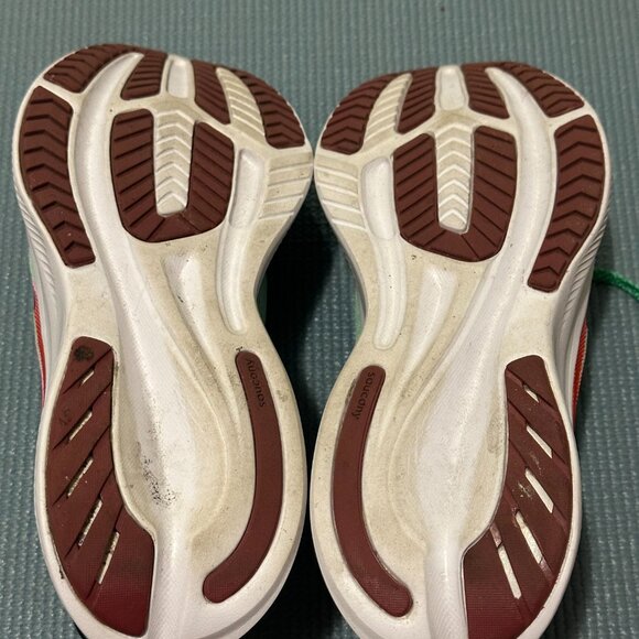 Saucony Running (or Walking) Shoes - Picture 4 of 8